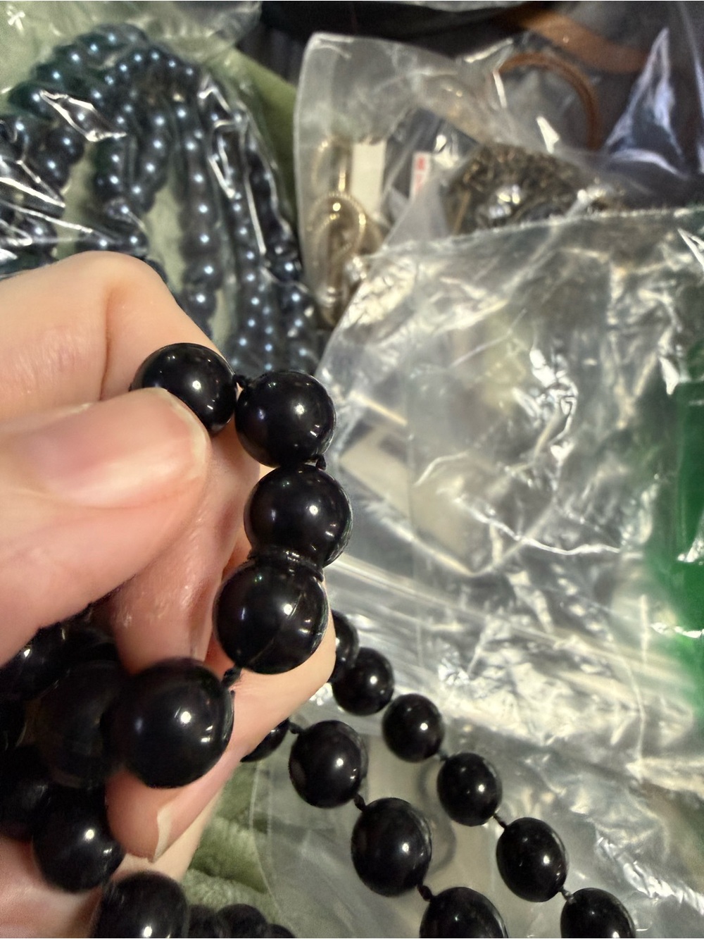 🧚🏻♀️ 3 Black Beaded Necklaces 30” - Picture 6 of 6